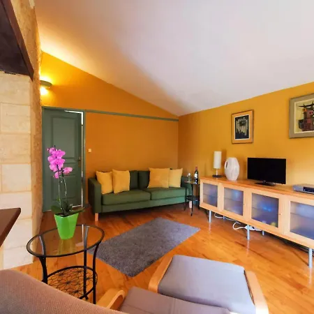Le Relais Des Roches * Les Eyzies